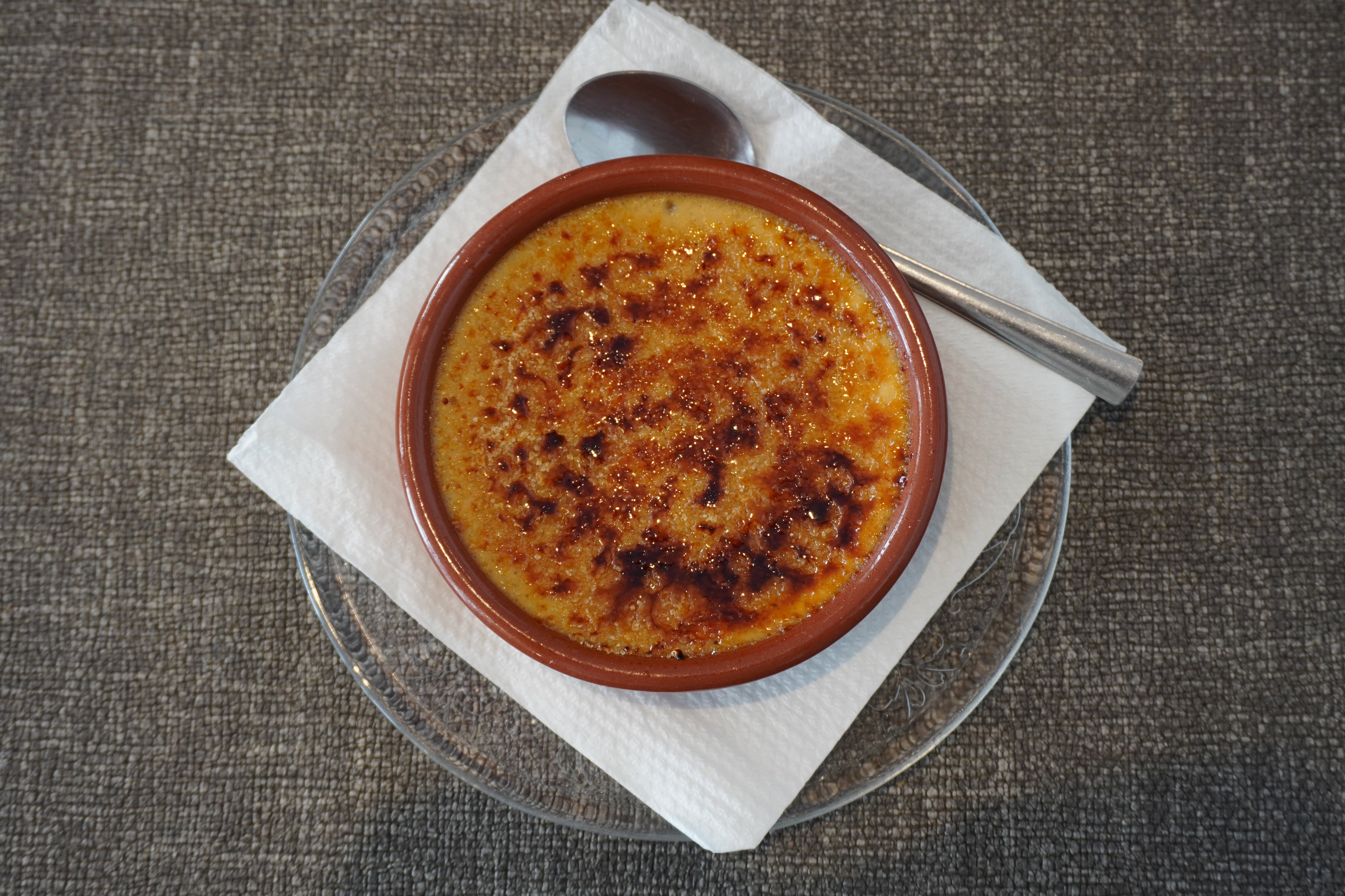 Crème catalane brûlée maison - dessert L'Atypic Bergerac Dordogne